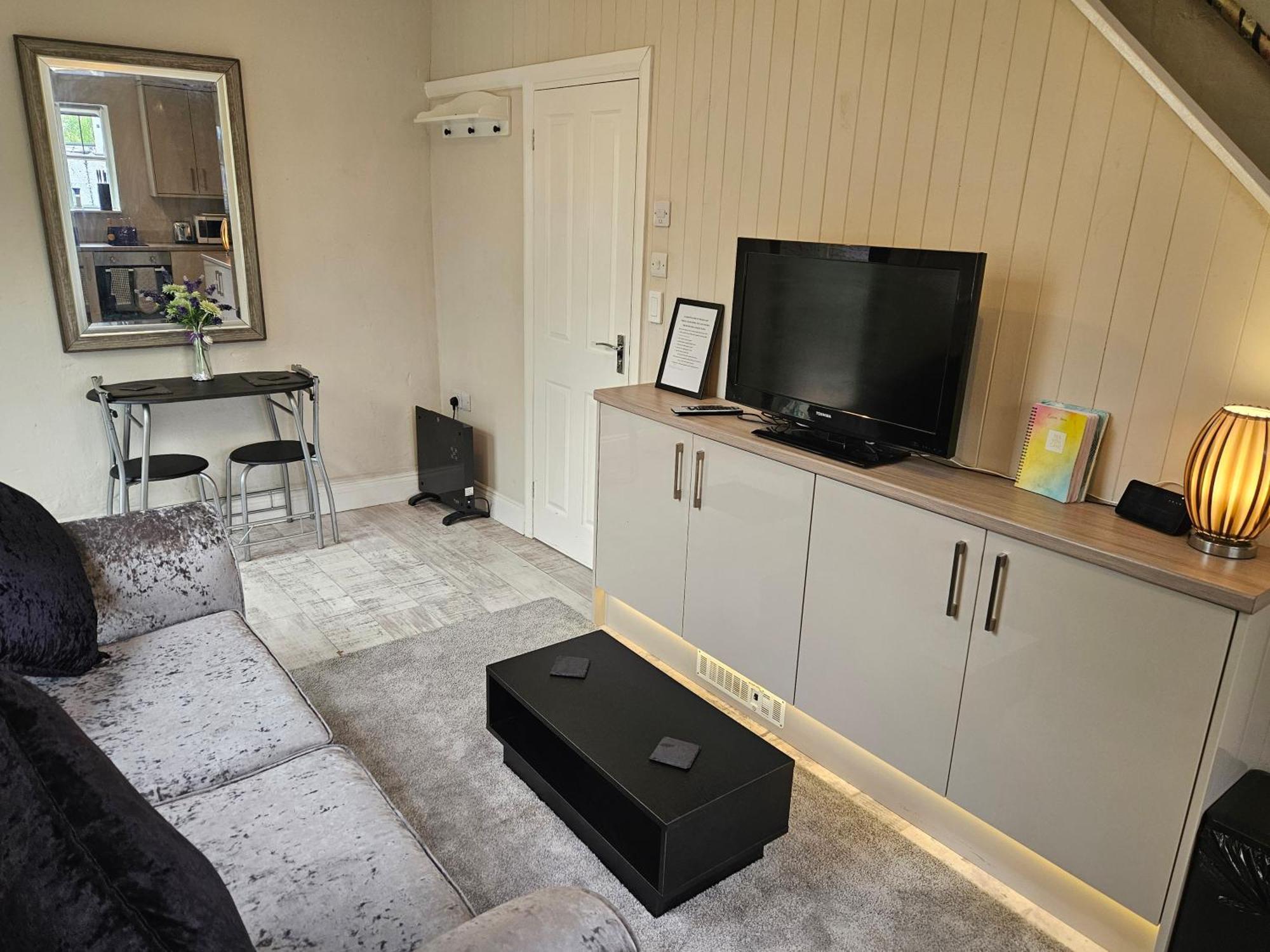 Carlisle Central, Cute Studio Appt, The Cupboard Exteriér fotografie